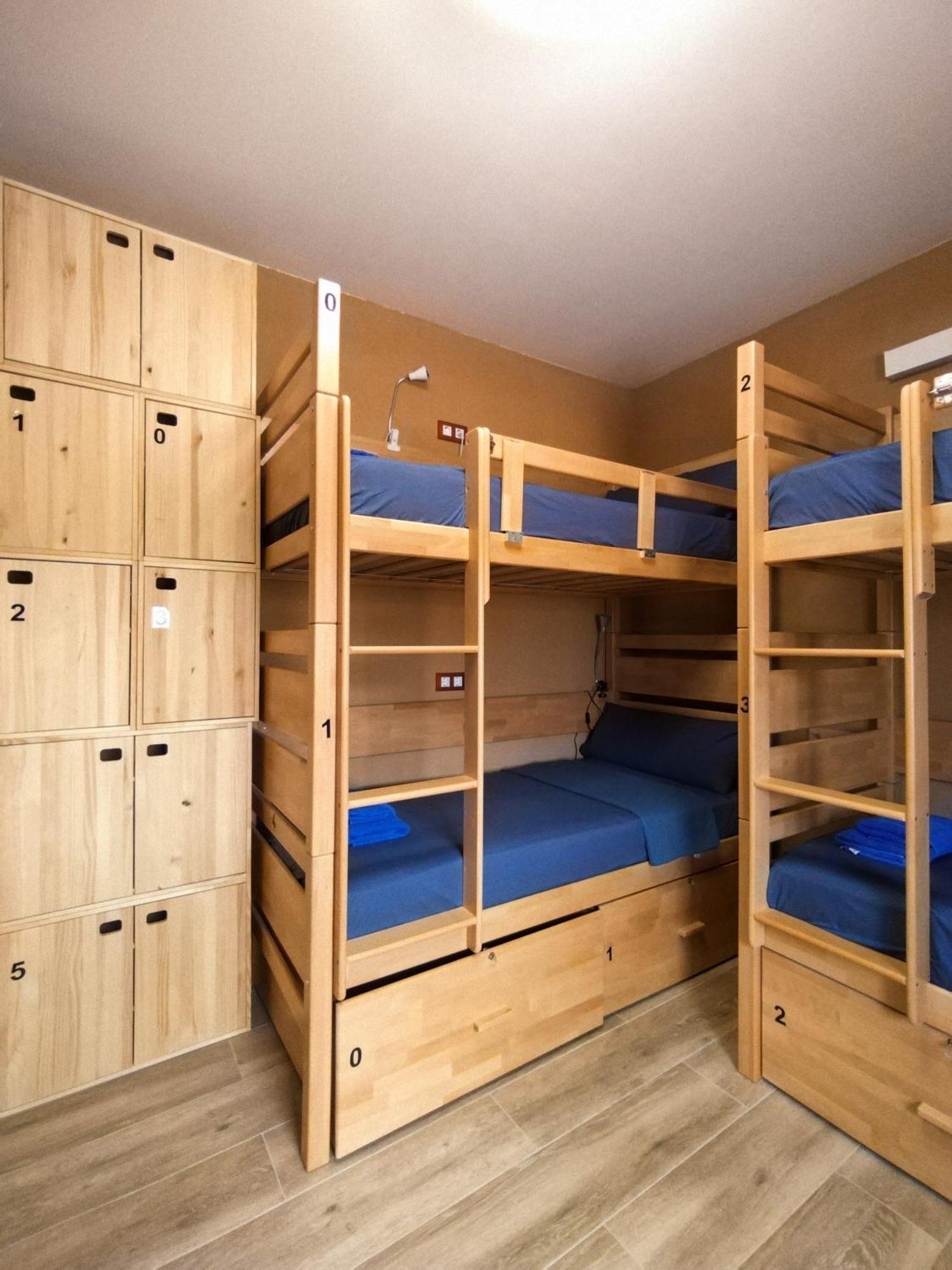 La Calma De Pamies Hostel Balaguer Kültér fotó
